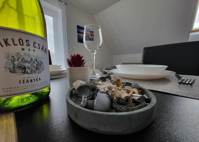 Galamb Vendeghaz פוניארצוושהג'